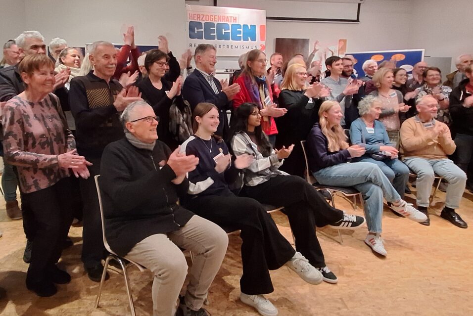 Foto von den Teilnehmer*innen der Veranstaltung